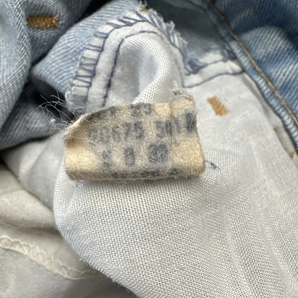 Levis these vintage